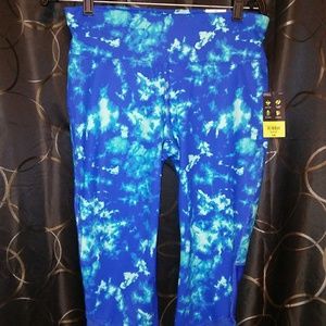 Xersion (JCPenny) Fitted Capri Leggings Tie Dye